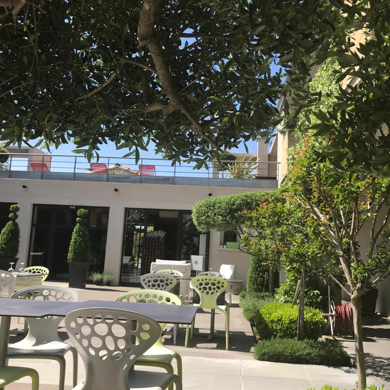 Hotel Patio De Violette Uzès Exterior foto